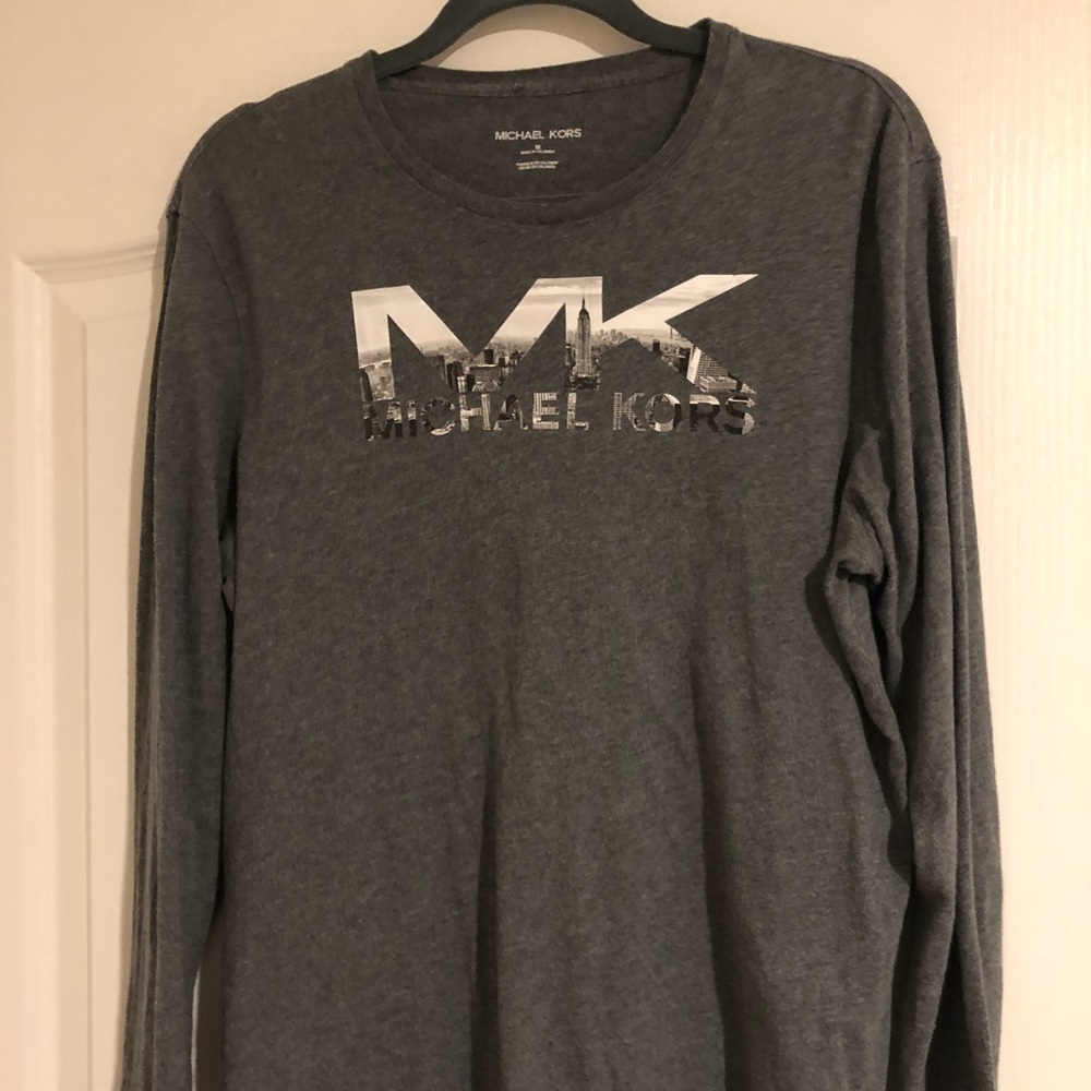 Michael Korslongsleeve